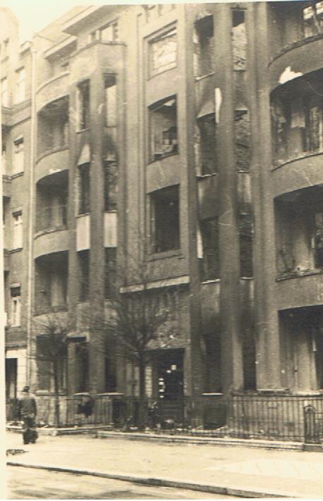 5 photos Berlin after bombardement November 1943 #3 - Image 3