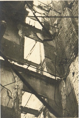 4 photos Berlin after bombardement November 1943 #2 - Image 4