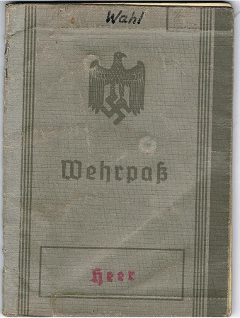 Wehrpass Oberstabsarzt WW1 WW2 Russia awards KVK1