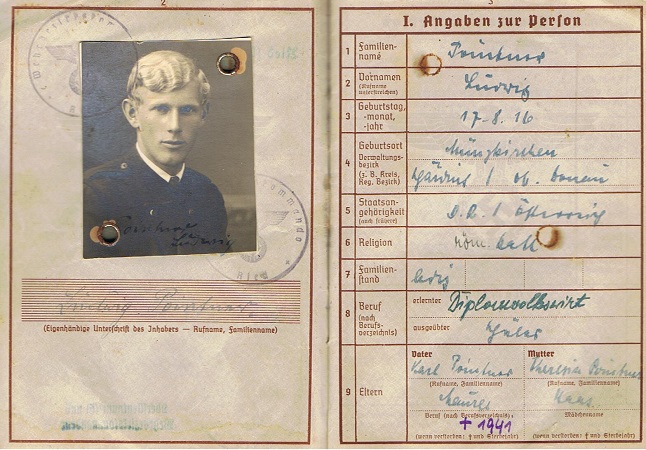 Wehrpass Fahnenjunker IR524 297.ID France Russia EK1 - Image 2