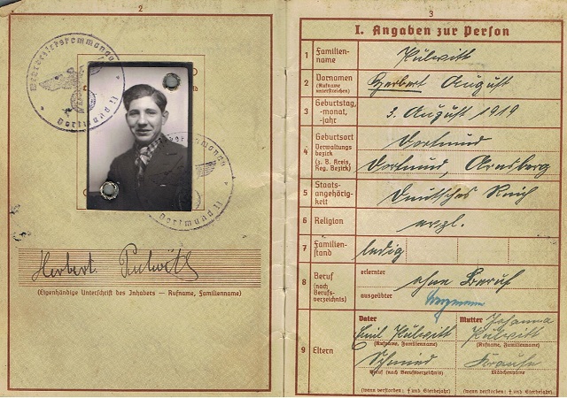 Wehrpass Gefreiter SR14 5.Panzer-Division KIA 1941 Russia - Image 2
