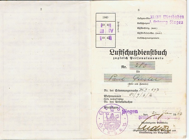 Luftschutz pass and Wehrpass SHD-Mann Giesen 1940-1942 - Image 3