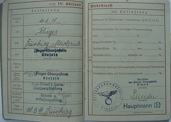 Wehrpass Sergeant Airplane mechanic Uberführungs Geschwader - Image 5