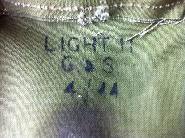 Lightweight MKII gasmask with bag 1944 MK2 - Image 2