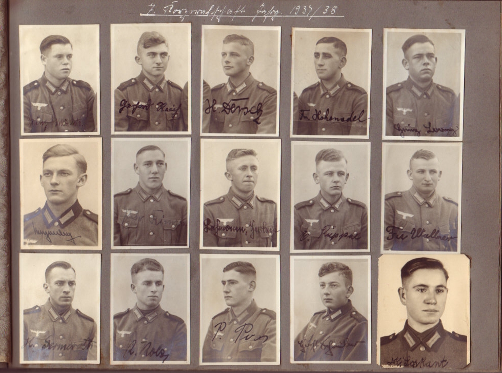 Photo album Nachrichten-Abteilung 49 Hofgeismar 1936-1938 - Image 28
