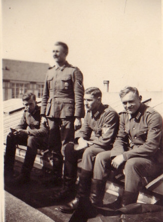 Photo album SS Polizei Division France Russia 1940-43 - Image 32