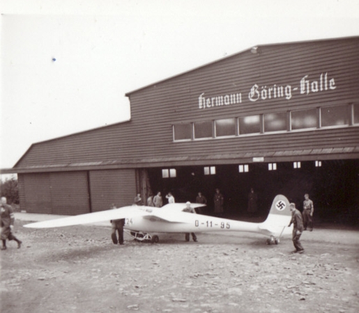 Lot photos Hanna Reitsch collection glider plane - Image 2