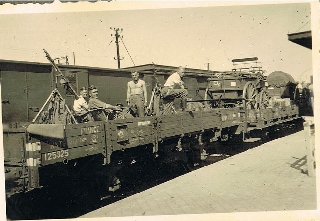 Photo album Wehrmacht Infantry France Paris Holland Rotterdam - Image 2