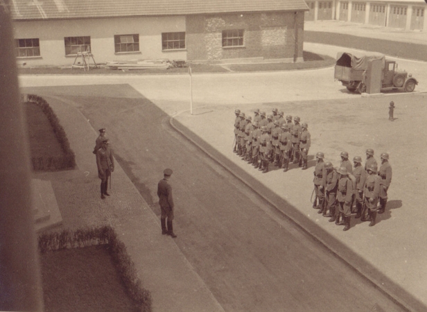 Photo album Nachrichten-Abteilung 49 Hofgeismar 1936-1938 - Image 7
