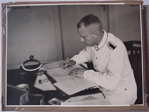 Photo album Wehrmacht France Greece plane wrecks fortifications