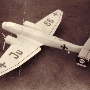 Fju86modelplaneF1
