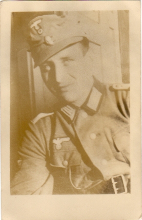 Portrait photo Leutnant Gebirgsjäger KIA France 1940