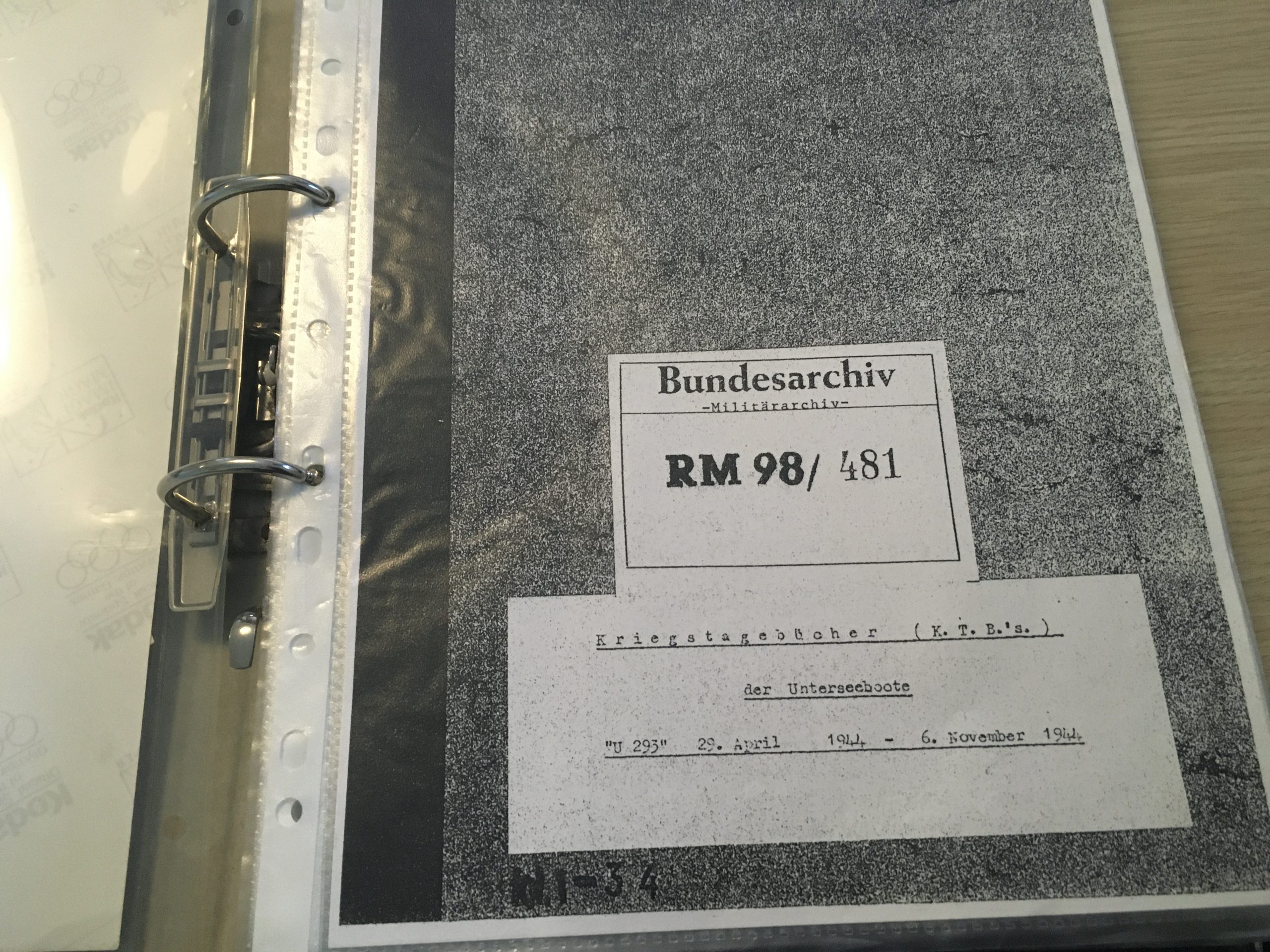 Soldbuch group Leutnant U-Boat service U-293 Kapitänleutnant - Image 10