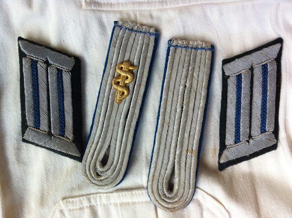 Summer Drillich jacket Leutnant medical unit - Image 2