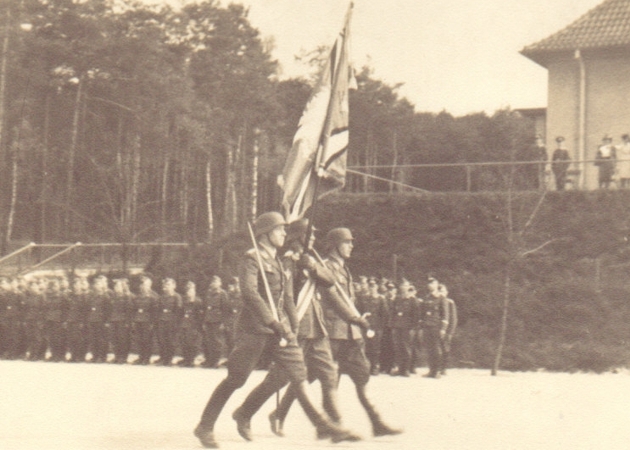 Lot 4 large photos Luftwaffe ceremony musicians flag etc. - Image 3