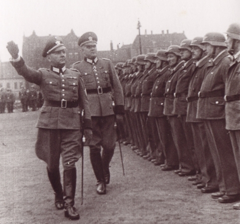 Lot 6 photos Polizei commander - Image 6