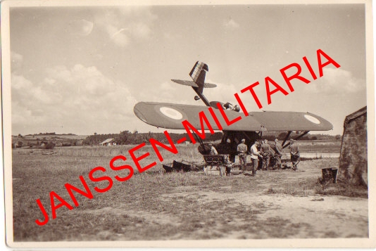 Two photos shot down British plane AR37 1.ID - Image 2