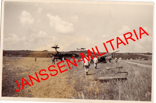 Two photos shot down British plane AR37 1.ID - Image 3