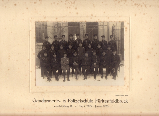 Group photo Gendarmerie Polizeischule Fürstenfeldbruck 1926