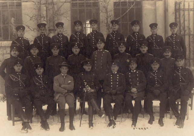 Group photo Gendarmerie Polizeischule Fürstenfeldbruck 1926 - Image 2
