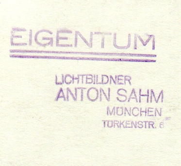 Large portrait Leutnant IR7 46.ID with large ribbon bar - Image 3