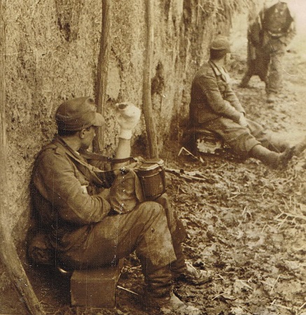 Press photo wounded Panzergrenadiers Hungary 1944 - Image 2