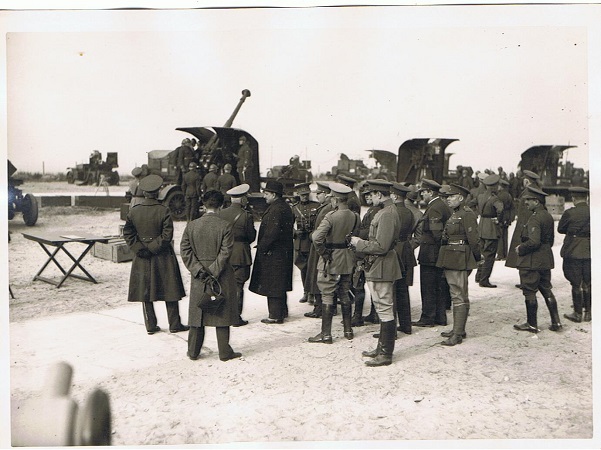 Belgium press photo before 1940 army artillery unit