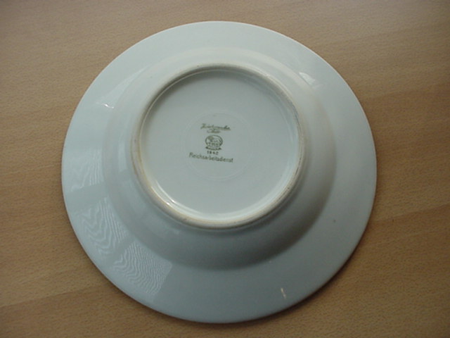 Porcelain dinner plate RAD Reichs Arbeits Dienst 1942 #3 - Image 2
