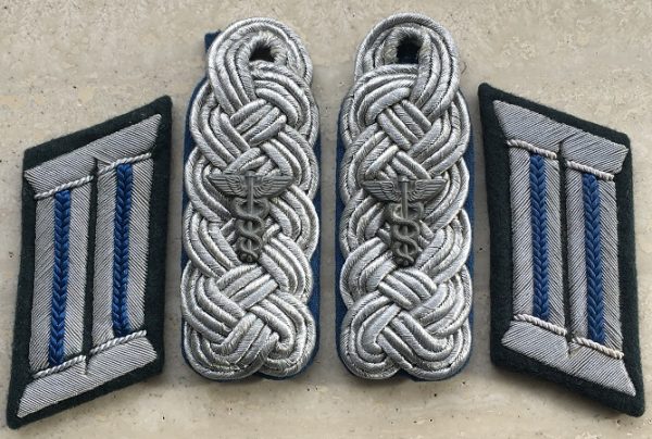 Complete set insignia Major TSD Truppen Sonder Dienst