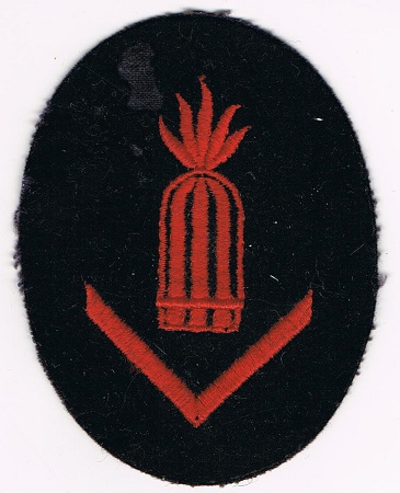 Trade badge smaller vessel gun chief