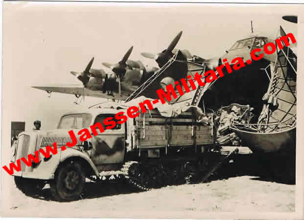 Press photo unloading Messerschmitt Me323 Gigant Africa Corps