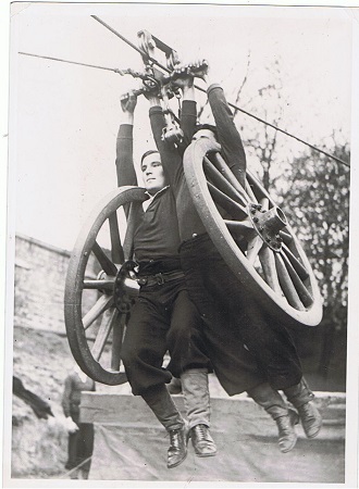 Press photo British naval artillery transport practice London