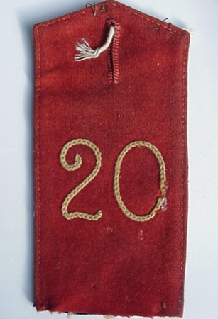 Shoulder board regimental number 20 yellow on red
