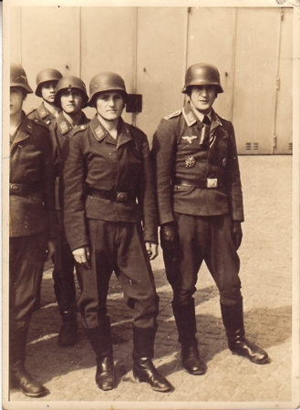 Large photo Luftwaffe soldiers Feldwebel with Spanienkreuz
