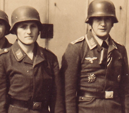 Large photo Luftwaffe soldiers Feldwebel with Spanienkreuz - Image 2
