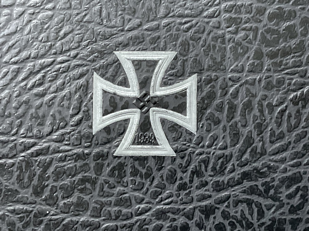 Ehren Chronik (Honour Chronicle) Soldiers Remembrance Book St.Wendel 1943 - Image 2