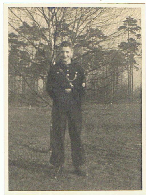 Postcard sized uniform photo of a HJ leader